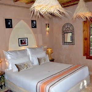 Camera con letto king size